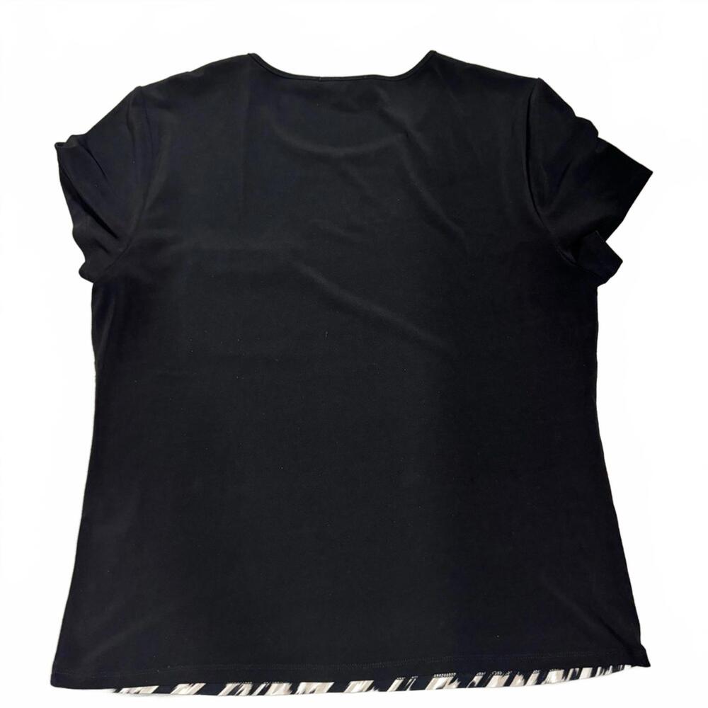 {SOLD}Calvin Klein Black Brown Printed Front Pocket Short Sleeve Top- Size large - Picture 2 of 6